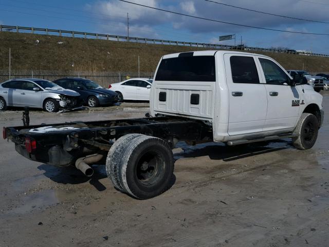 3C7WRSCL0FG667157 - 2015 RAM 3500 WHITE photo 4