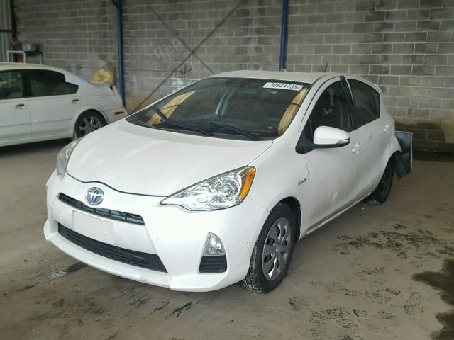 JTDKDTB37C1518398 - 2012 TOYOTA PRIUS C WHITE photo 2