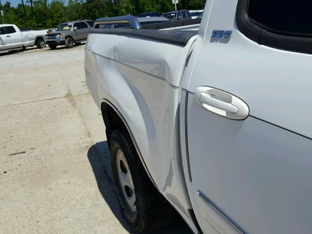 5TBET34186S511942 - 2006 TOYOTA TUNDRA DOU WHITE photo 9