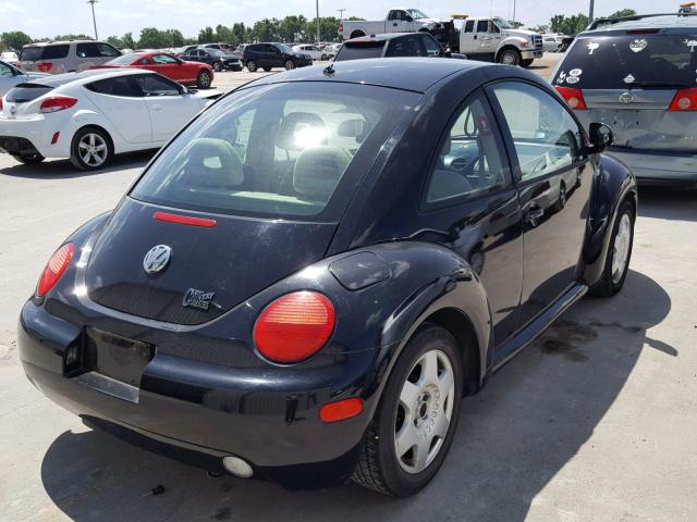 3VWCC21C0XM432066 - 1999 VOLKSWAGEN NEW BEETLE შავი ფოტო 4