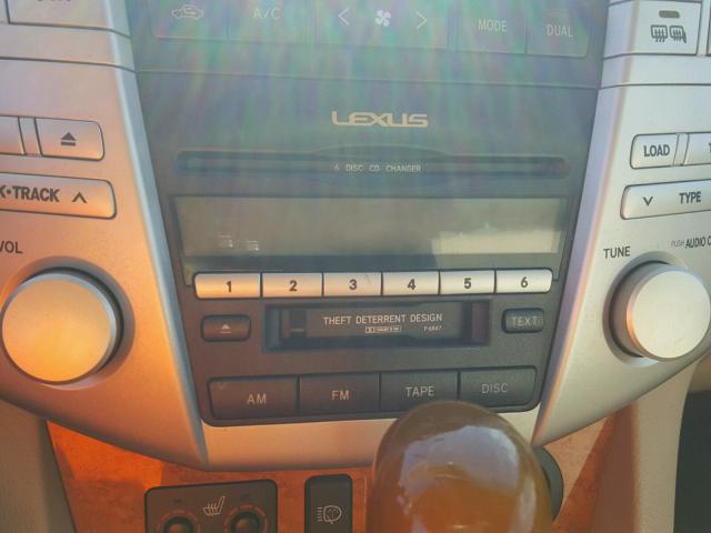 JTJGW31U260003651 - 2006 LEXUS RX 400 GOLD photo 9