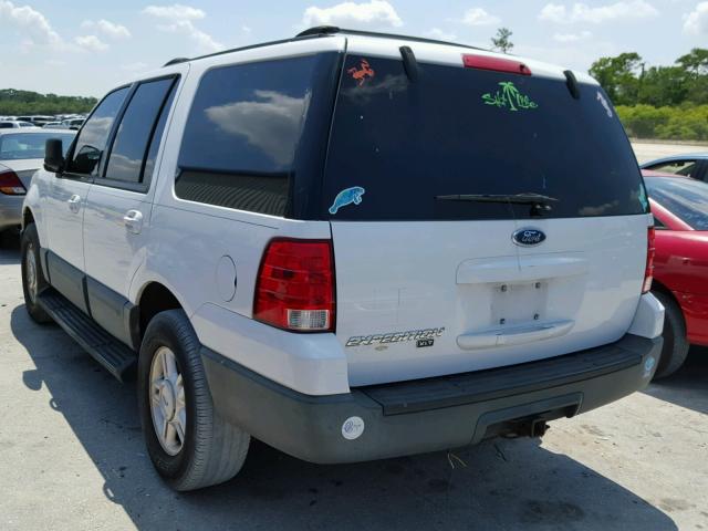 1FMRU15W84LB77605 - 2004 FORD EXPEDITION WHITE photo 3