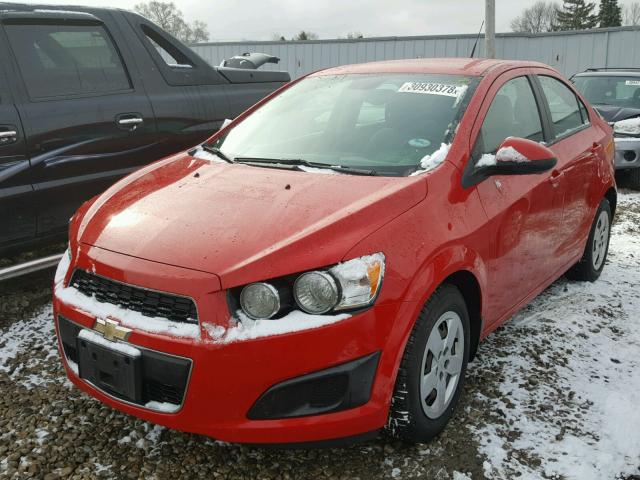 1G1JA5SH5D4219822 - 2013 CHEVROLET SONIC LS 红色 照片 2