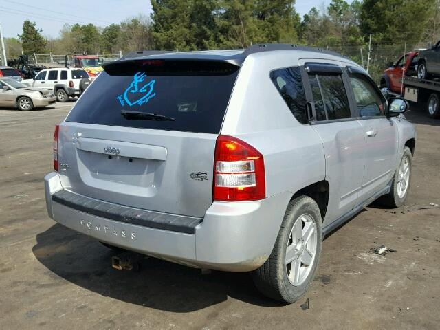 1J4NF4FB6AD500804 - 2010 JEEP COMPASS SP SILVER photo 4