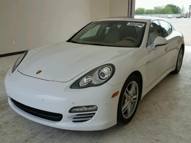 WP0AA2A74BL019287 - 2011 PORSCHE PANAMERA 2 WHITE photo 2