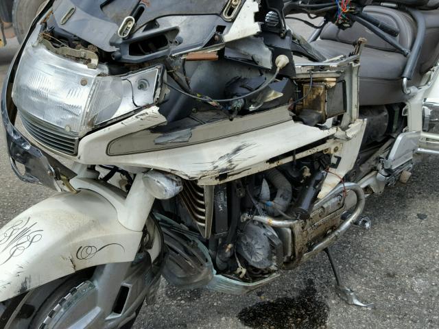 1HFSC2234LA201844 - 1990 HONDA GL1500 SE CREAM photo 9