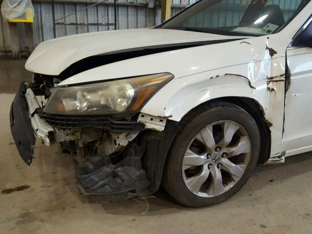 1HGCP36768A047054 - 2008 HONDA ACCORD EX WHITE photo 9