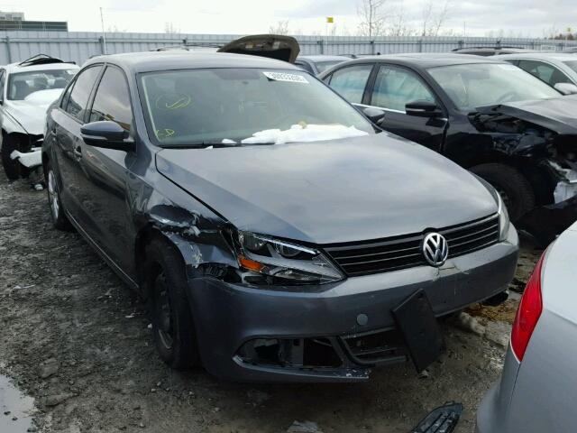 3VW2K7AJ1EM252909 - 2014 VOLKSWAGEN JETTA BASE 灰色 照片 1