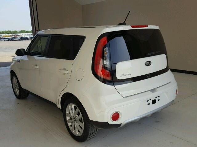 KNDJP3A53H7418700 - 2017 KIA SOUL + WHITE photo 3