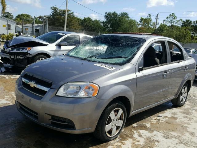 KL1TD5DE3BB142863 - 2011 CHEVROLET AVEO LS GRAY photo 2