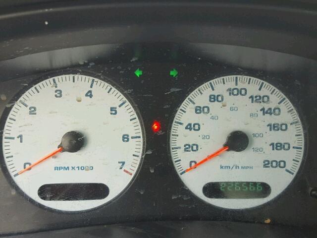 2C3HH46R54H671260 - 2004 CHRYSLER INTREPID S 银色 照片 8