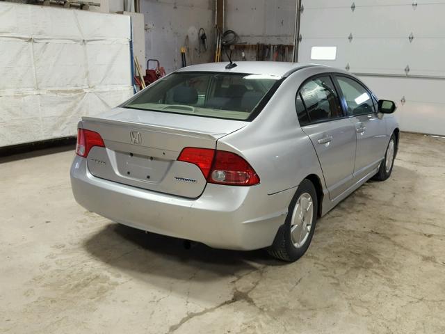 JHMFA36237S006910 - 2007 HONDA CIVIC HYBR SILVER photo 4