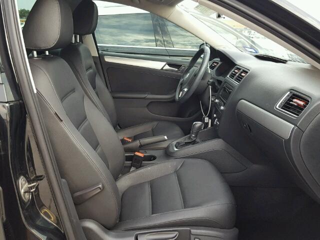 3VWDX7AJ6DM267981 - 2013 VOLKSWAGEN JETTA SE BLACK photo 5