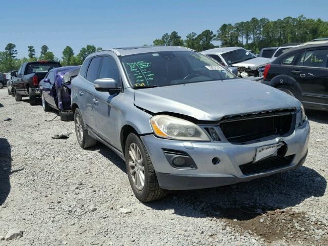 YV4992DZ3A2024278 - 2010 VOLVO XC60 T6 SILVER photo 1