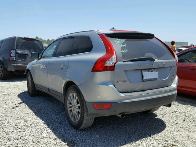 YV4992DZ3A2024278 - 2010 VOLVO XC60 T6 SILVER photo 3