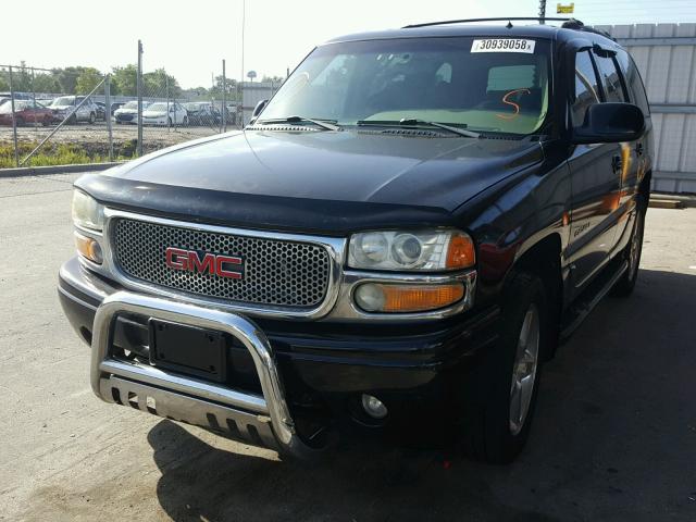 1GKEK63U42J255608 - 2002 GMC DENALI BLACK photo 2