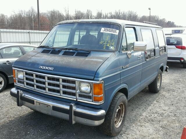 2B6HB21XXNK138238 - 1992 DODGE RAM VAN B2 BLUE photo 2