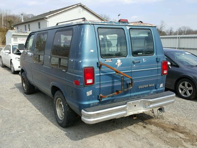 2B6HB21XXNK138238 - 1992 DODGE RAM VAN B2 BLUE photo 3