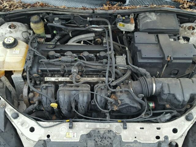 1FAFP34N76W101514 - 2006 FORD FOCUS ZX4 SILVER photo 7