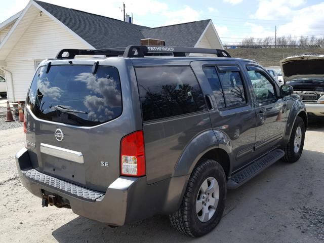 5N1AR18W76C627774 - 2006 NISSAN PATHFINDER GRAY photo 4