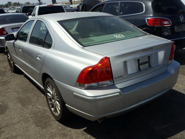 YV1RS547872639077 - 2007 VOLVO S60 T5 SILVER photo 3