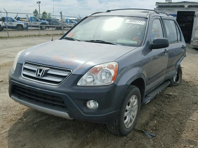 JHLRD78516C811966 - 2006 HONDA CR-V LX GRAY photo 2