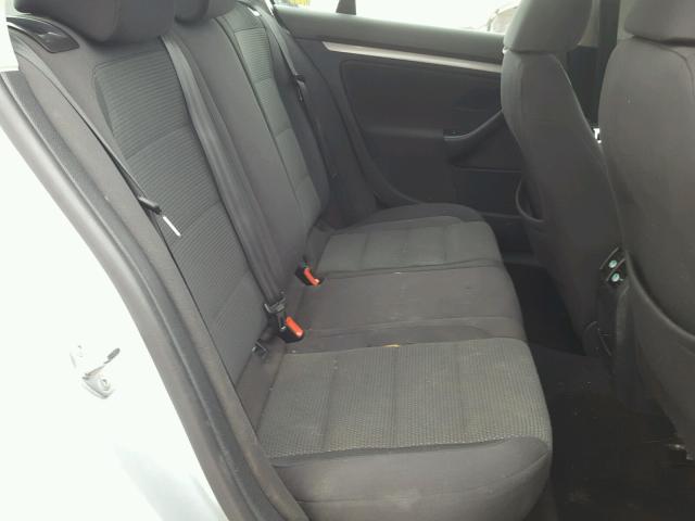 3VWJX7AJ7AM024288 - 2010 VOLKSWAGEN JETTA S 银色 照片 6