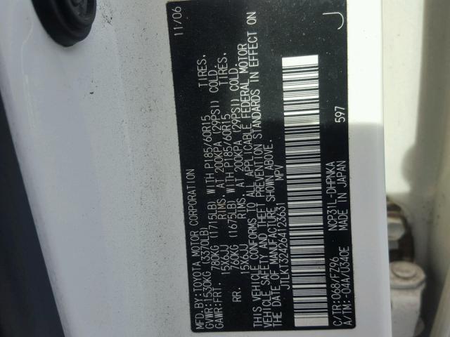 JTLKT324264123631 - 2006 TOYOTA SCION XB WHITE photo 10