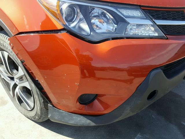 JTMZFREVXFD053384 - 2015 TOYOTA RAV4 LE ORANGE photo 9