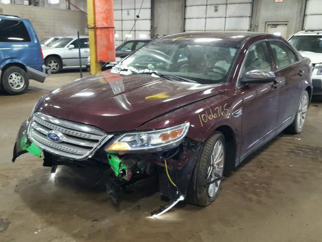 1FAHP2JW4BG175168 - 2011 FORD TAURUS LIM MAROON photo 2