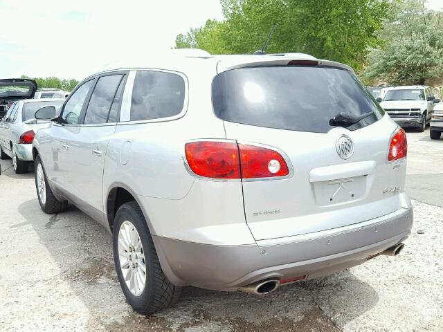 5GAKVBED2BJ264773 - 2011 BUICK ENCLAVE CX SILVER photo 3