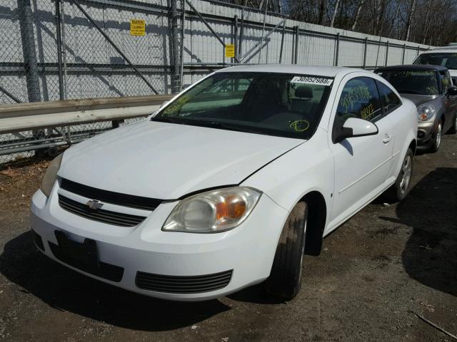 1G1AL15F477150640 - 2007 CHEVROLET COBALT LT WHITE photo 2