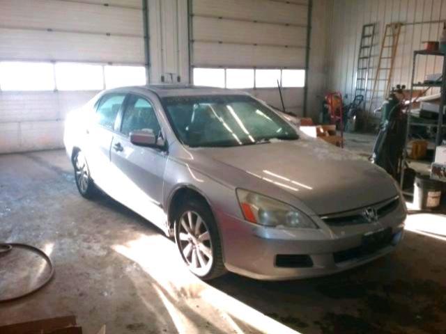 1HGCM66527A021185 - 2007 HONDA ACCORD EX SILVER photo 1