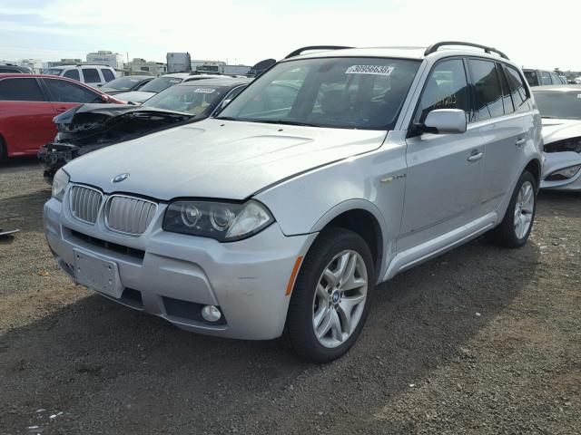 WBXPC93457WF09989 - 2007 BMW X3 3.0SI SILVER photo 2