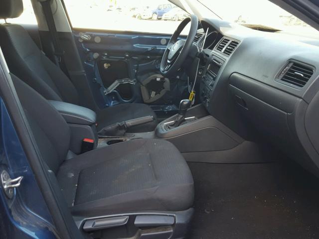 3VW2K7AJ6FM223746 - 2015 VOLKSWAGEN JETTA BASE Կապույտ լուսանկար 5