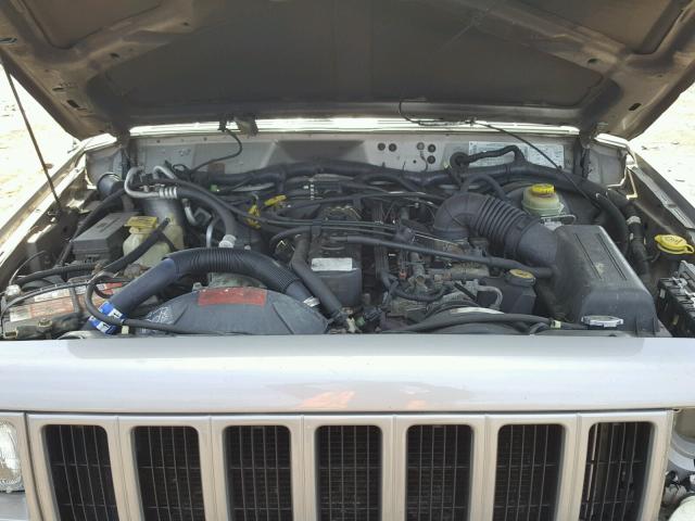 1J4FF58S61L514831 - 2001 JEEP CHEROKEE C SILVER photo 7