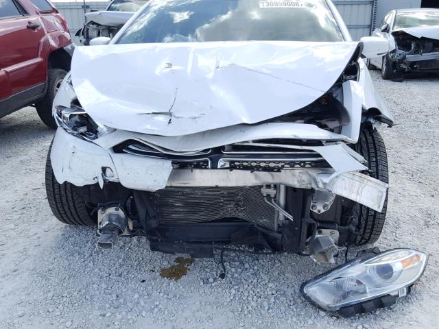 1C3CDFCA9DD336547 - 2013 DODGE DART LIMIT WHITE photo 9