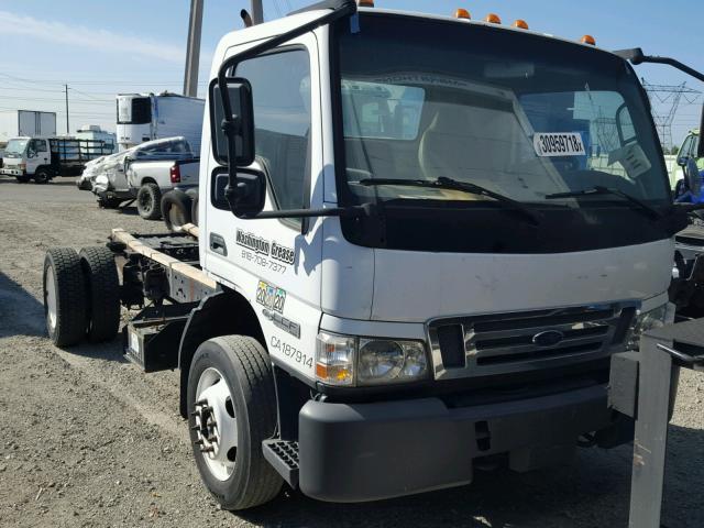 3FRML55ZX6V314691 - 2006 FORD LOW CAB FO WHITE photo 1