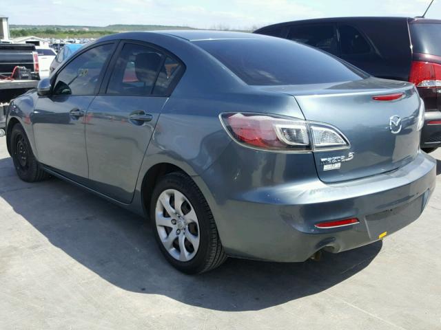 JM1BL1TF2D1813930 - 2013 MAZDA 3 I GRAY photo 3