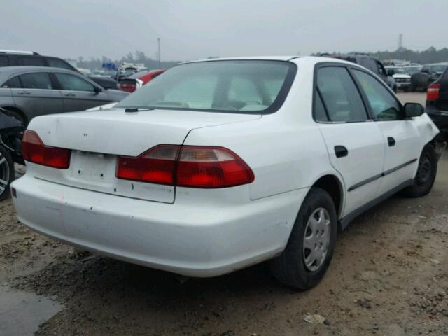 1HGCF8542XA068327 - 1999 HONDA ACCORD DX WHITE photo 4