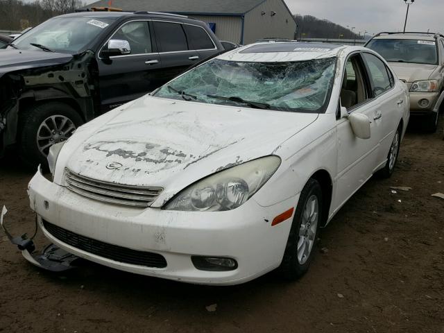 JTHBF30G430123857 - 2003 LEXUS ES 300 WHITE photo 2