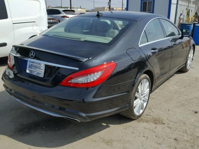 WDDLJ7DB3DA058088 - 2013 MERCEDES-BENZ CLS 550 BLACK photo 4