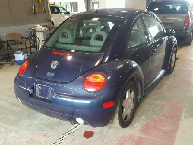 3VWCT21C91M409439 - 2001 VOLKSWAGEN NEW BEETLE 蓝色 照片 4