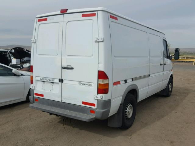 WD0PD644465895207 - 2006 DODGE SPRINTER WHITE photo 4