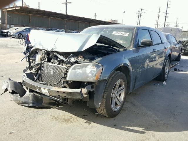 2D4FV48T05H671031 - 2005 DODGE MAGNUM SE BLUE photo 2