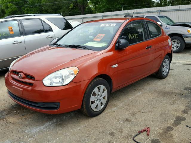 KMHCM36CX9U116196 - 2009 HYUNDAI ACCENT GS ORANGE photo 2