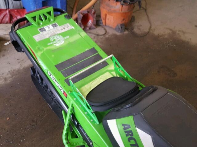4UF14SNW4ET124398 - 2014 ARCTIC CAT SNOWMOBILE მწვანე ფოტო 6