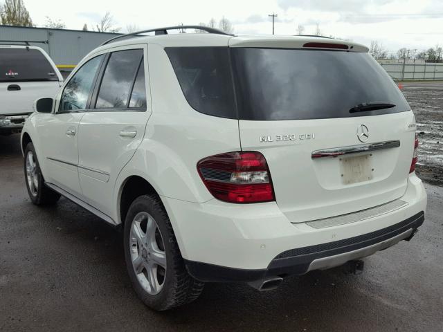 4JGBB22E78A351979 - 2008 MERCEDES-BENZ ML 320 CDI WHITE photo 3