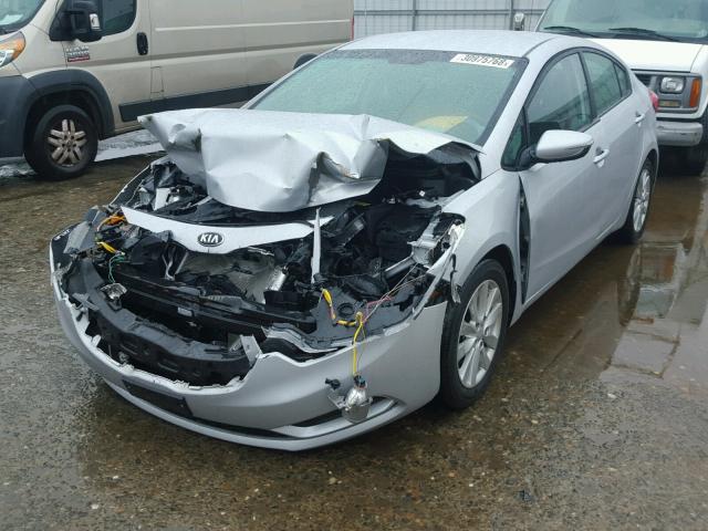 KNAFX4A6XG5510835 - 2016 KIA FORTE LX SILVER photo 2