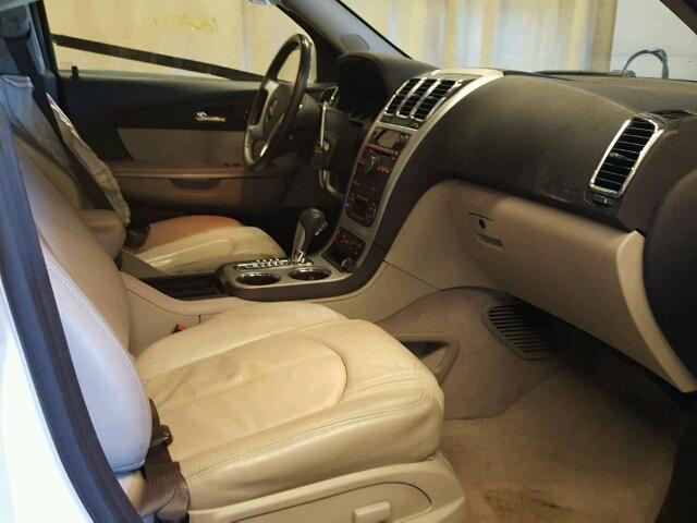 1GKKVRED3BJ198309 - 2011 GMC ACADIA SLT თეთრი ფოტო 5